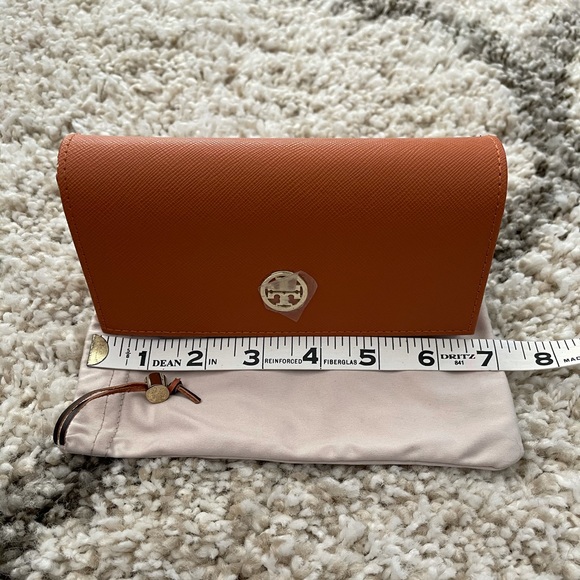 Tory Burch Sunglasses/Eyeglasses Case - Picture 8 of 8